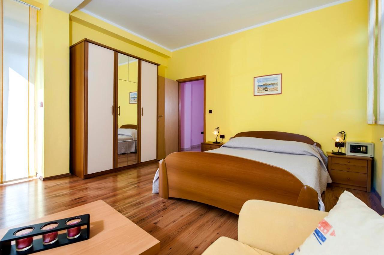Apartments Modrusan Rovinj Luaran gambar