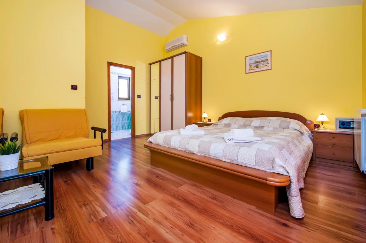 Apartments Modrusan Rovinj Luaran gambar